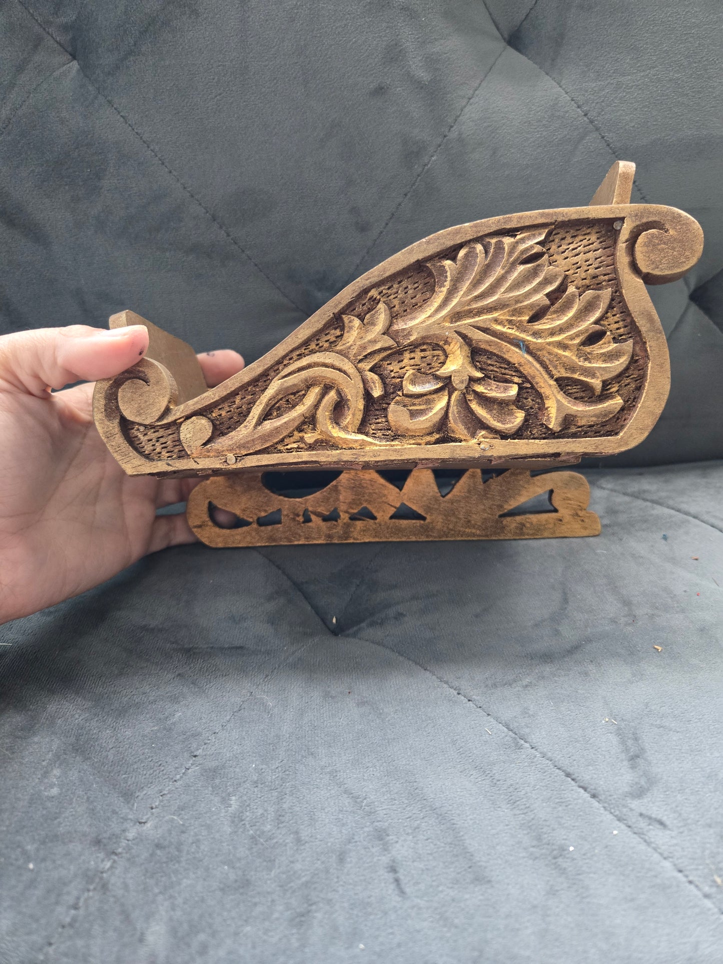 Vintage Mantel Edge hand Widdled Sleigh