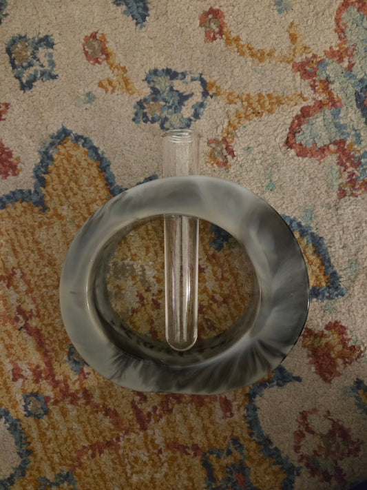 Resin Propagation Holder with Choice of Plant