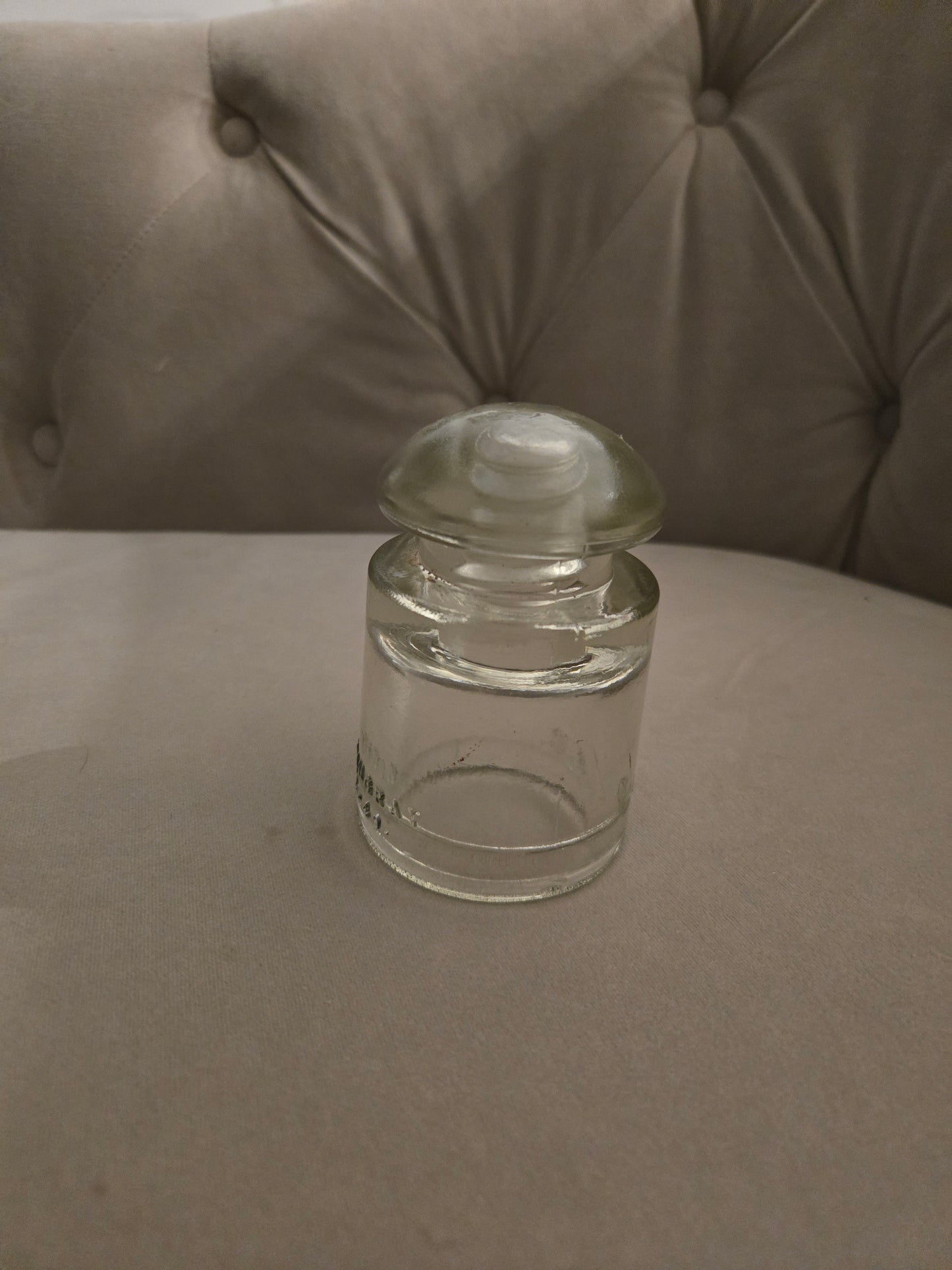 Hemingray Class Insulator 22:49