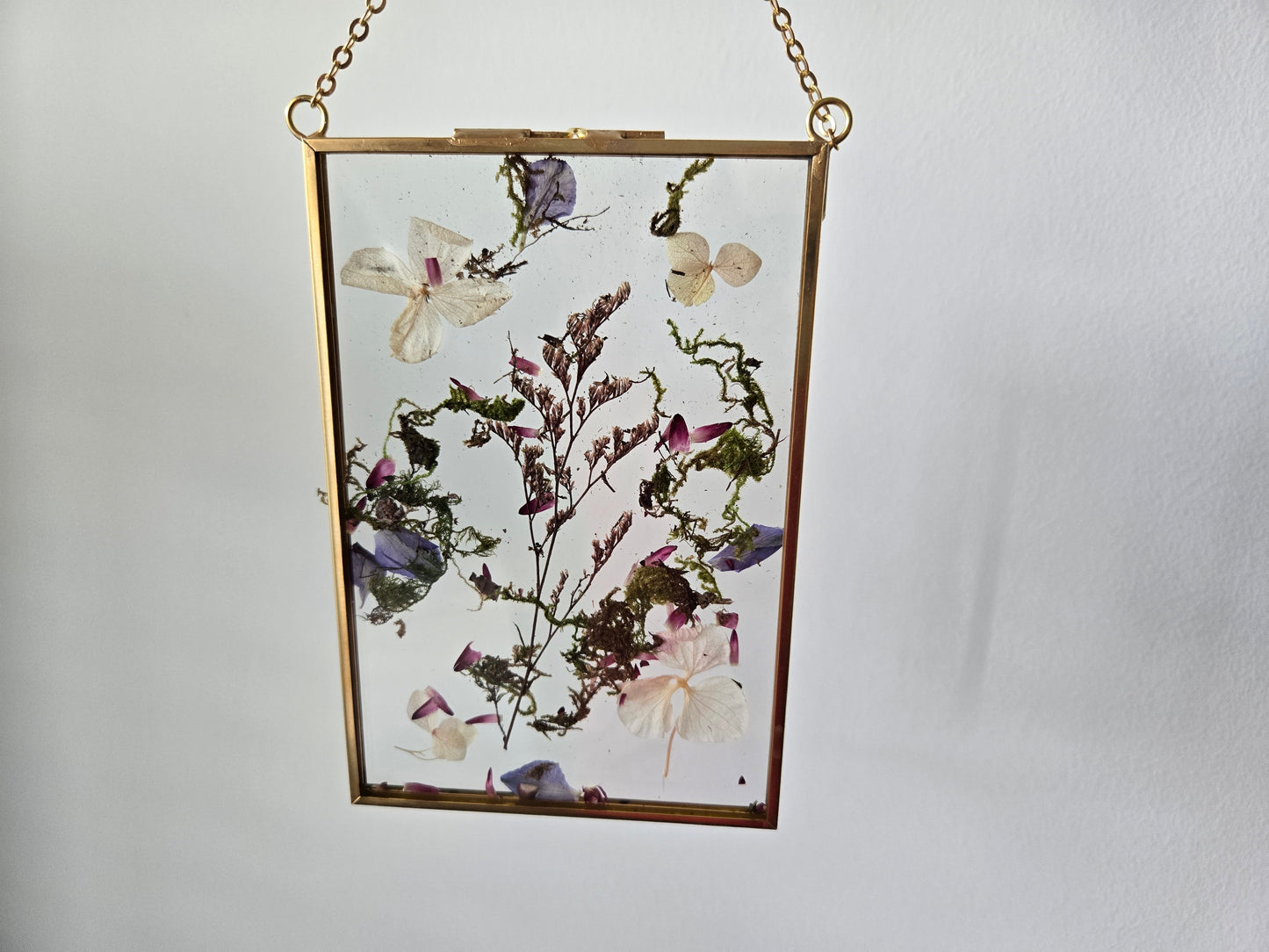 Floral 6x4.5 Pressed Flower Suncatcher