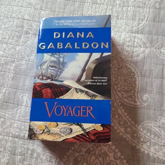 Out of Print Cover Voyager By Diana Gabaldon Paperback