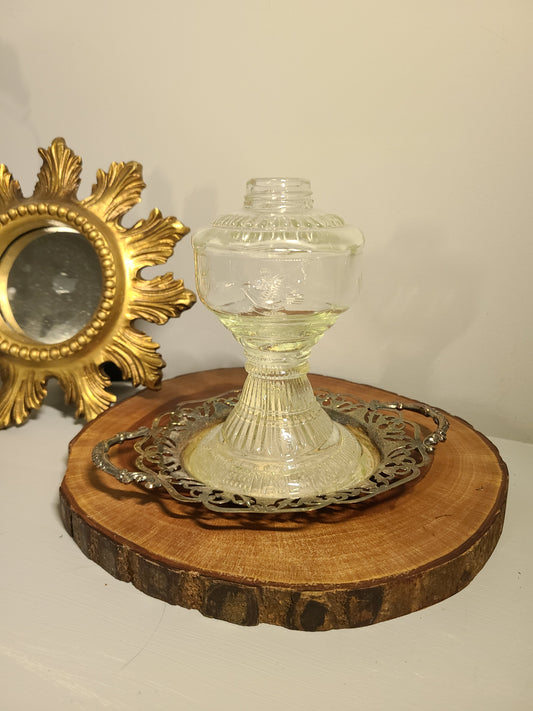 Plant Base Small-Oil Lamp with Bird Detail