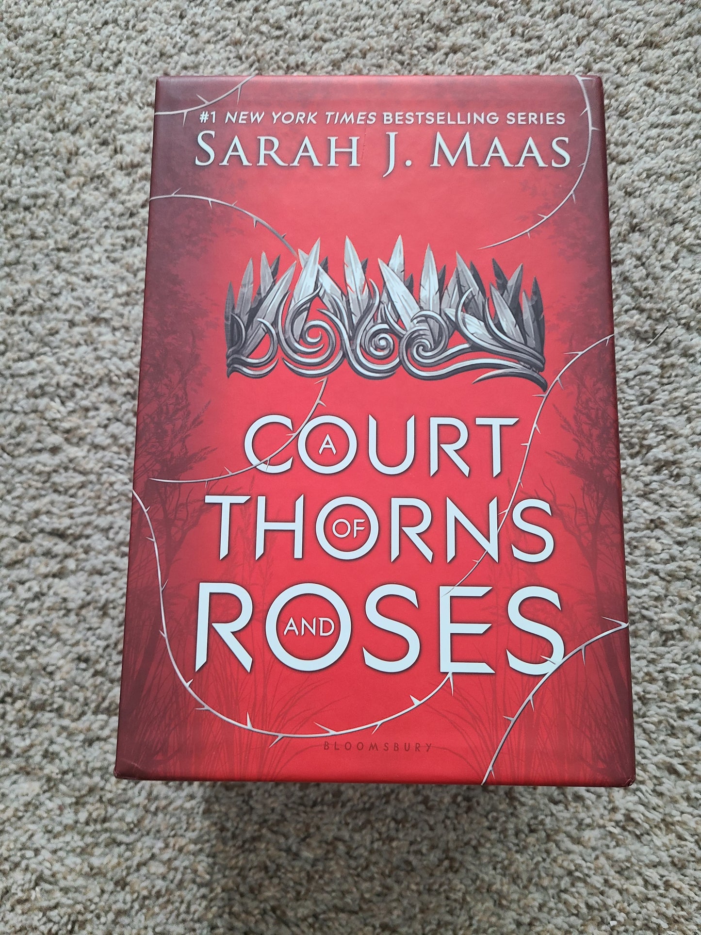 Box for A Court of Thorns and Roses Hardback Set