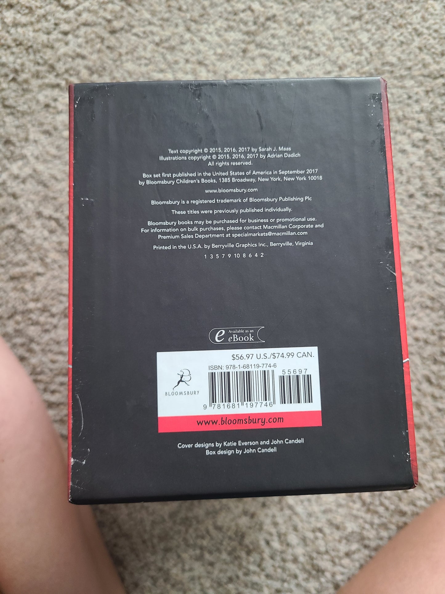 Box for A Court of Thorns and Roses Hardback Set