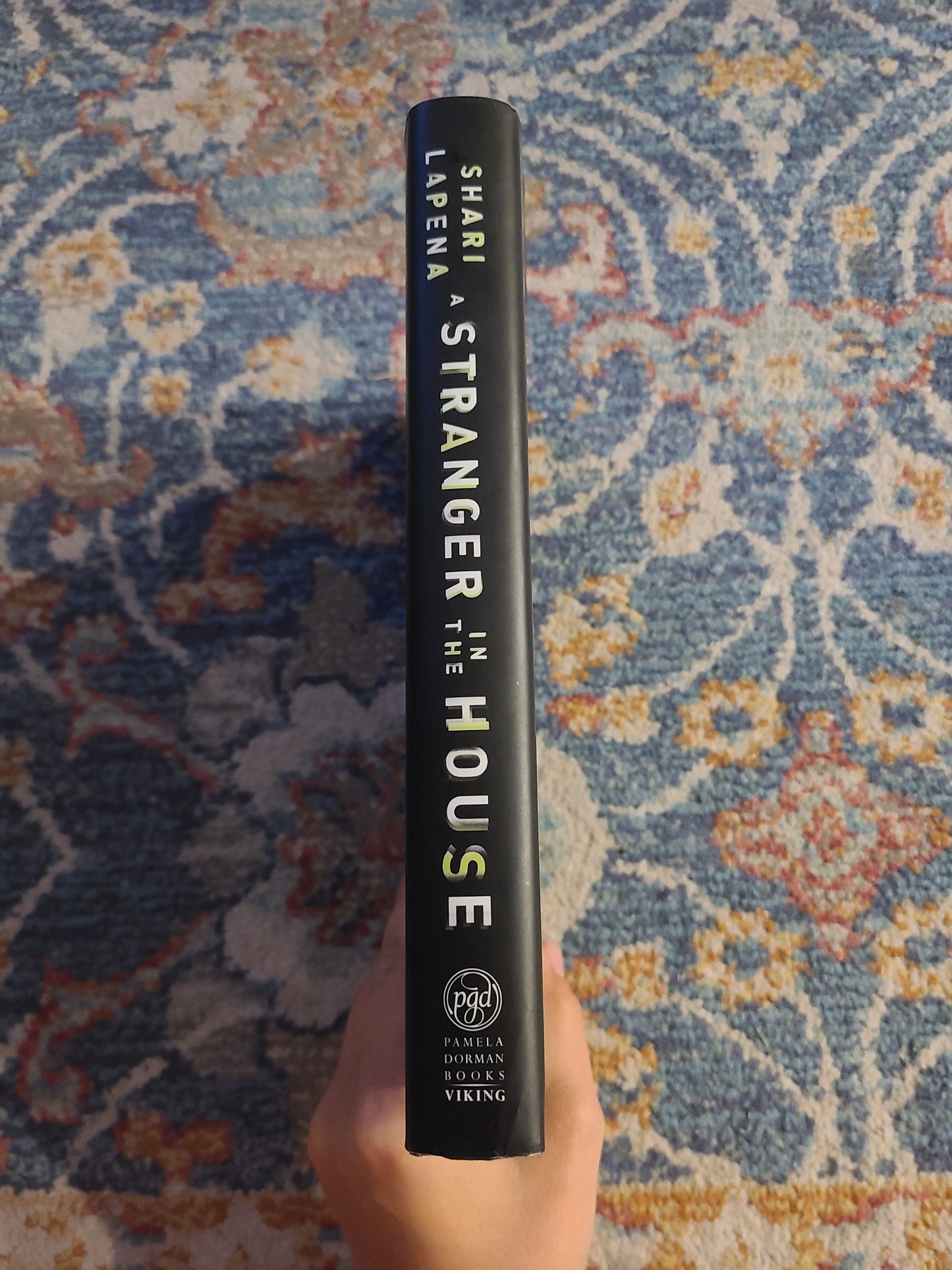 A Stranger In The House by Shari Lapena