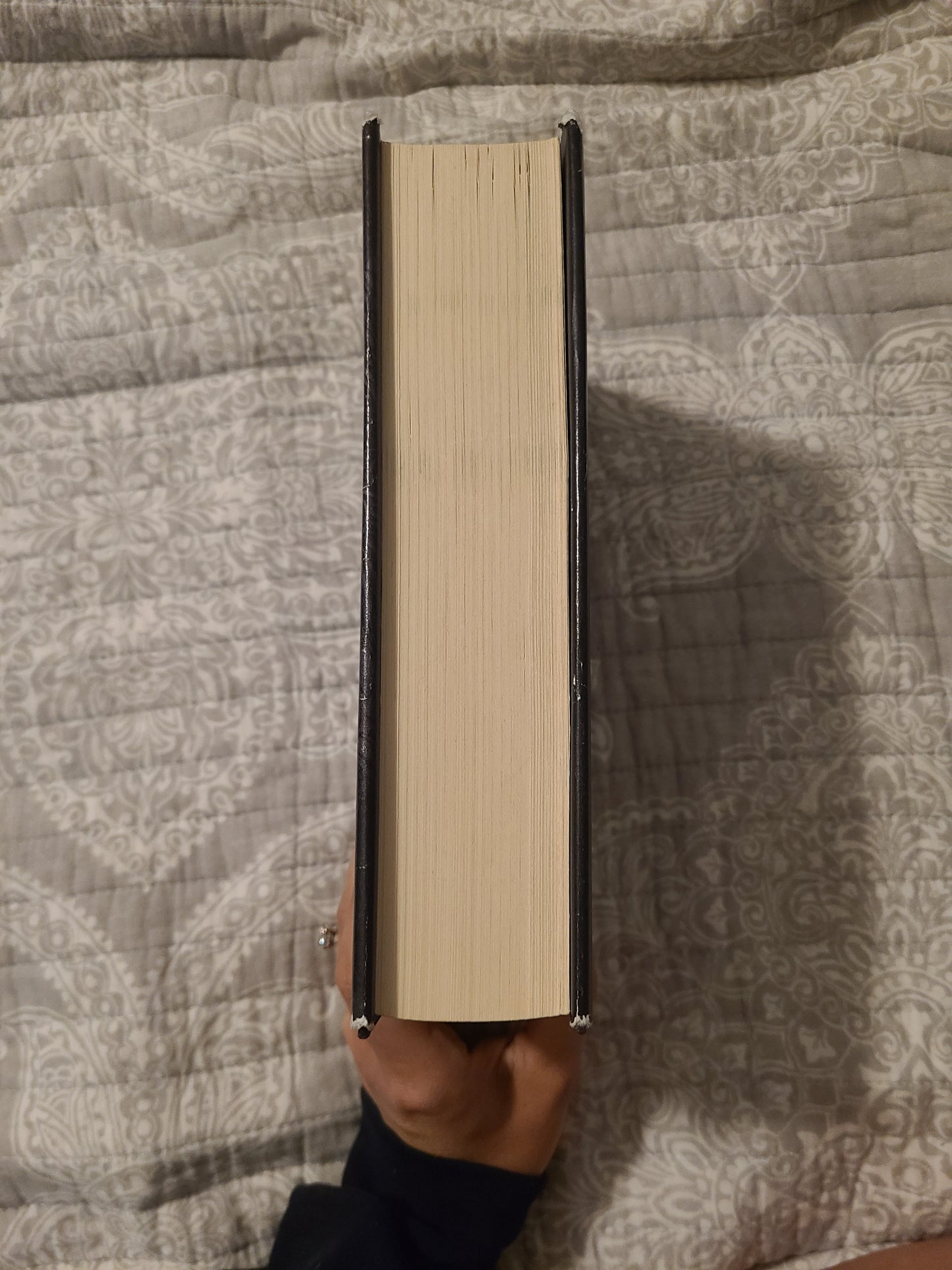 OOP ACOMAF Hardback