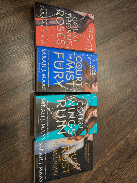OOP UK A Court of Thornes and Roses Set