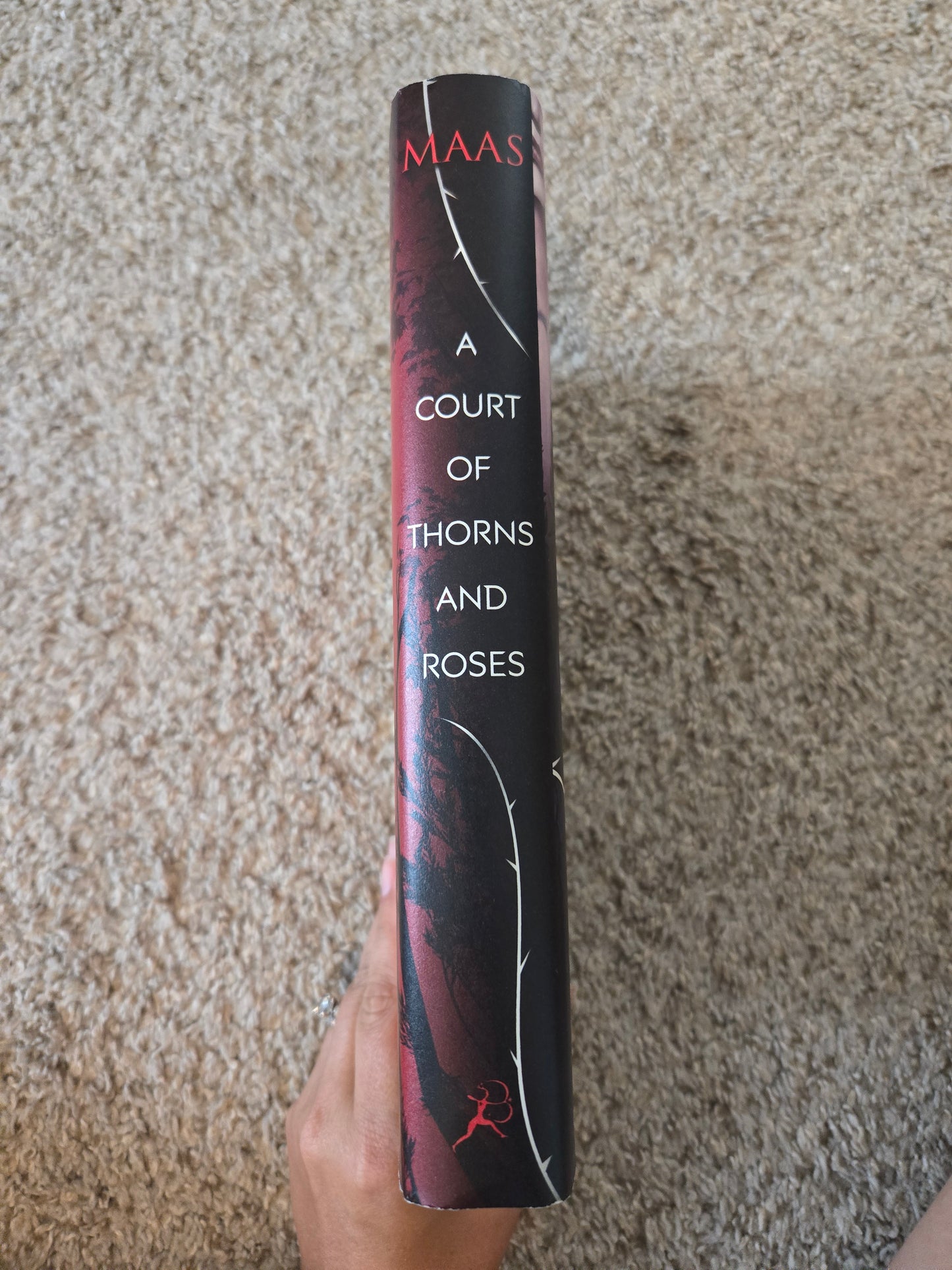 HB OOP A Court of Thornes and Roses by Sarah J Maas