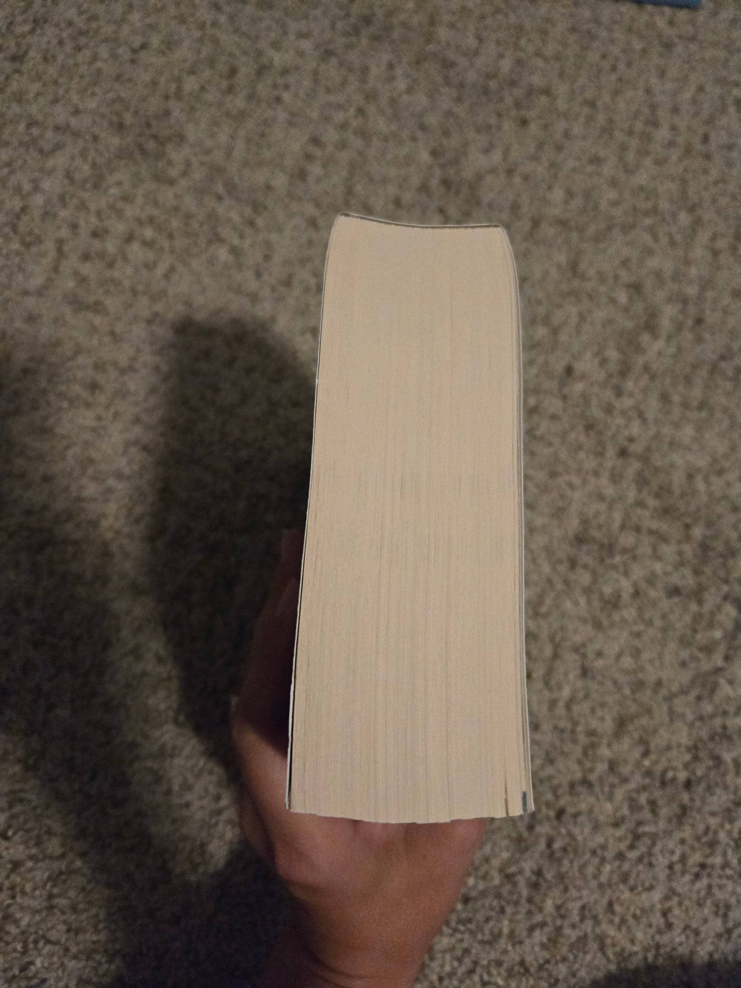 Paperback OOP A Court of Mist and Fury