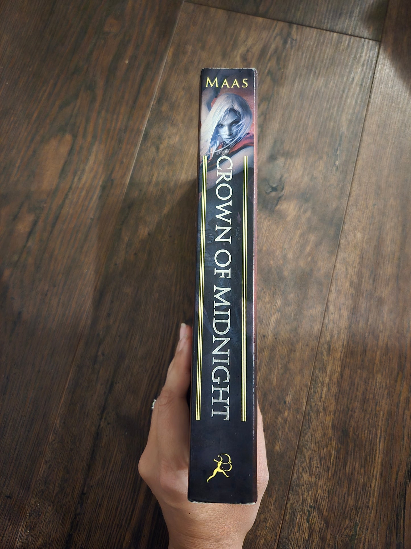 OOP Crown of Midnight by Sarah J Maas