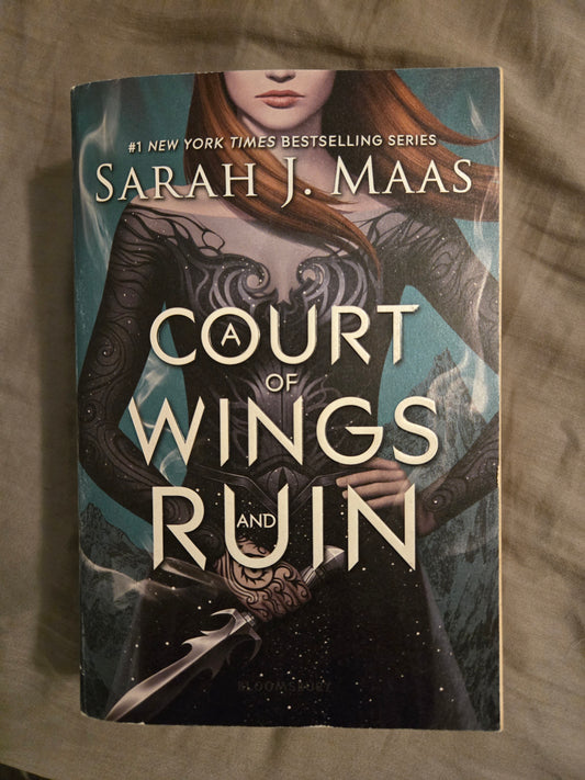 OOP PB A Court of Wings and Ruin