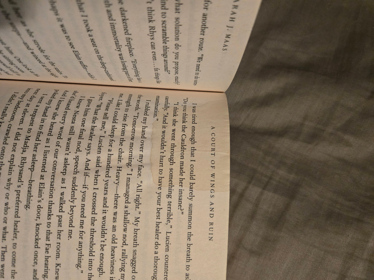 OOP PB A Court of Wings and Ruin
