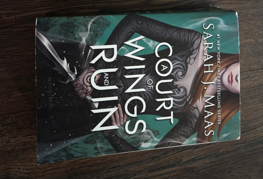 OOP A Court of Wings and Ruin