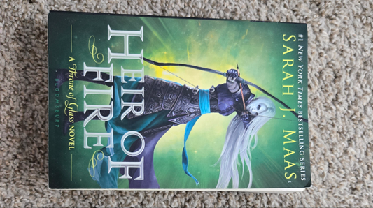 Paperback Heir of Fire