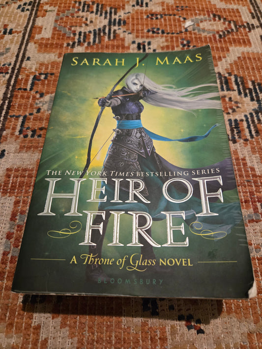 OOP Heir of Fire by Sarah J Maas