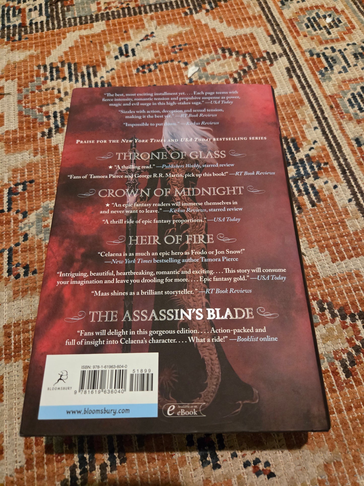 OOP Queen of Shadows by Sarah J Maas