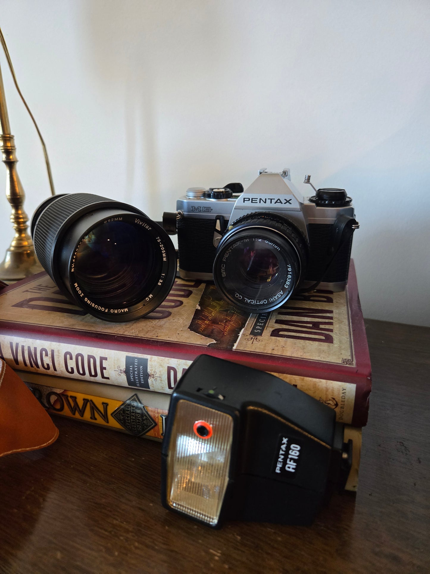 Pentax K1000 Camera with Extra Camera Lense, Case, Flash, Strap