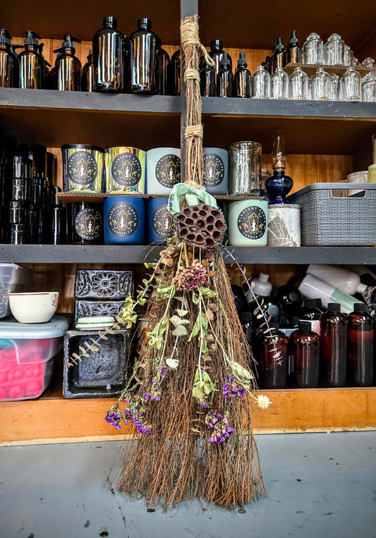 Cinnamon Scented Dried Floral Witches Broom