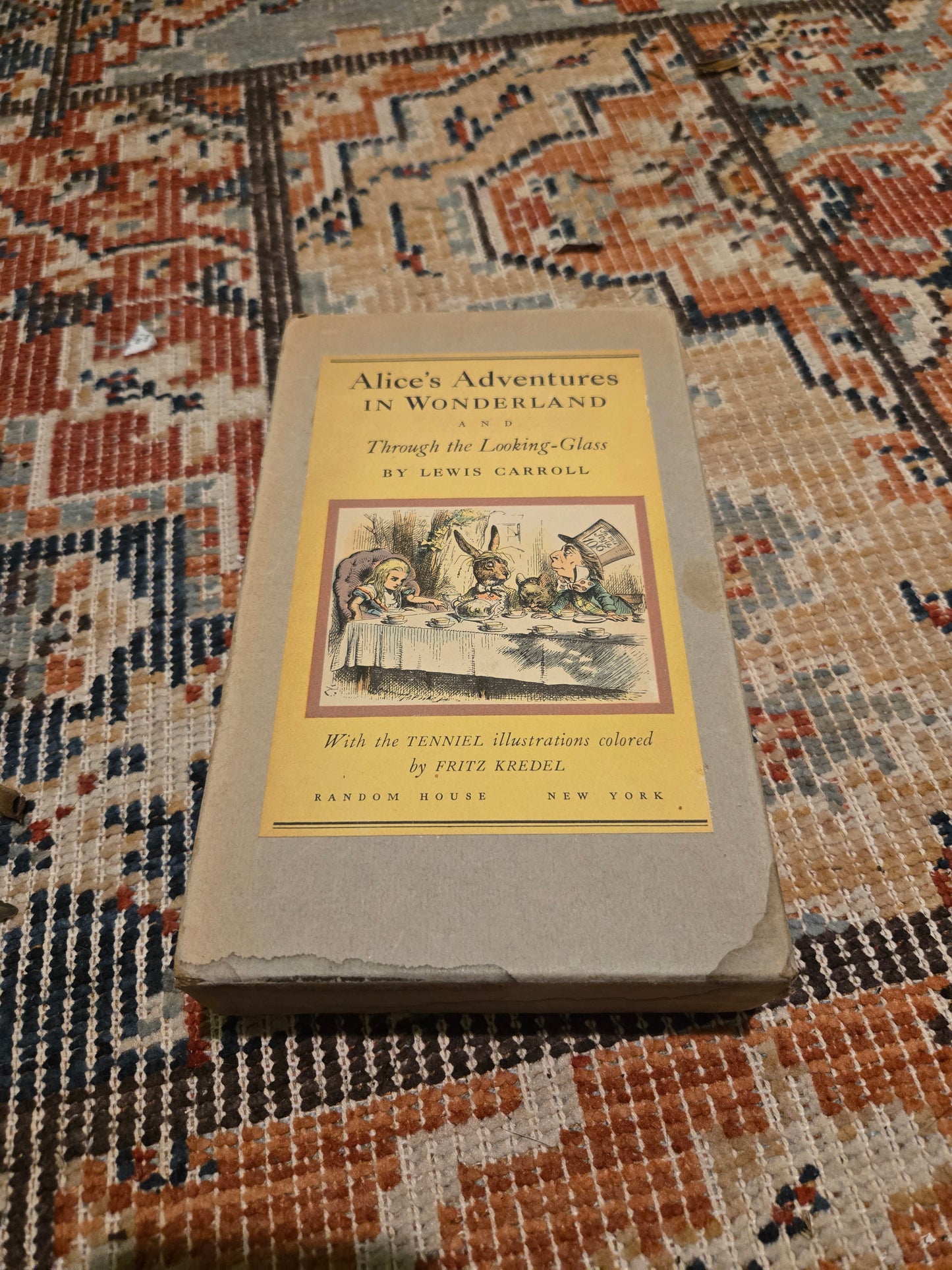 Vintage Alice In Wonderland Illustrated Edition Box Set