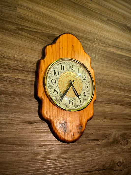 Vintage Porthole Clock