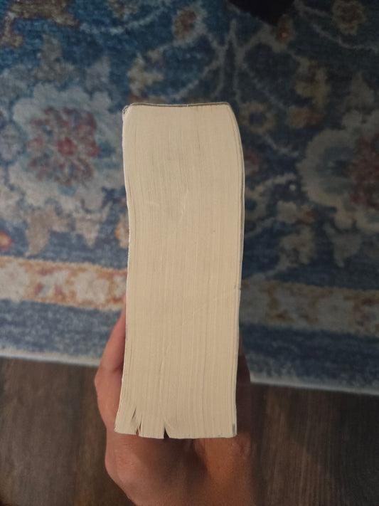 OOP Paperback A Court of Mist and Fury by Sarah J Maas