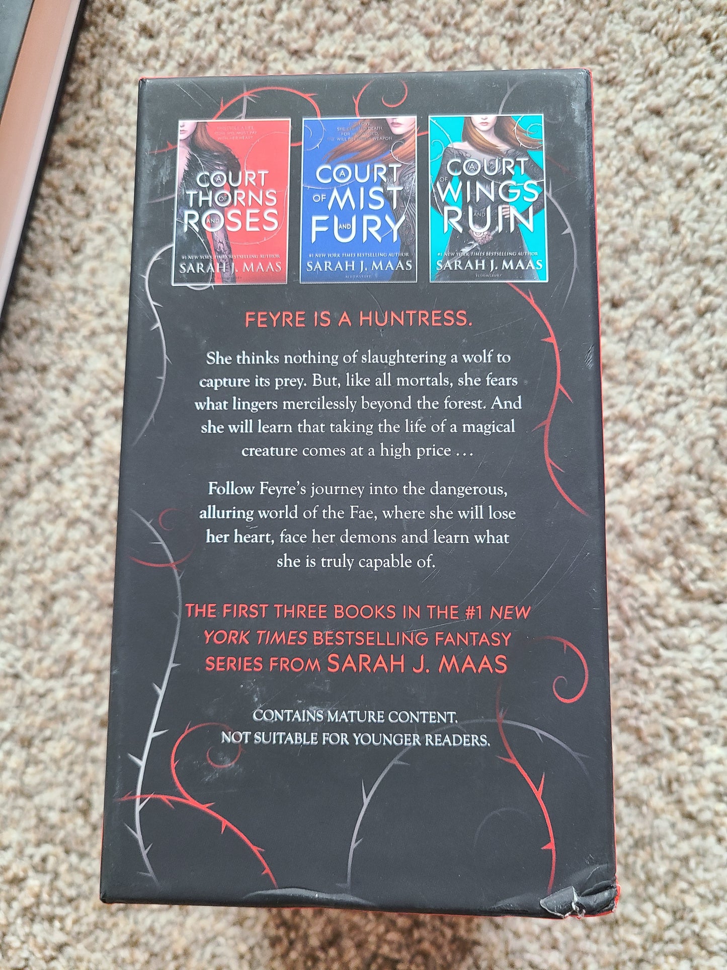 OOP UK A Court of Thorns and Roses PB Box Set