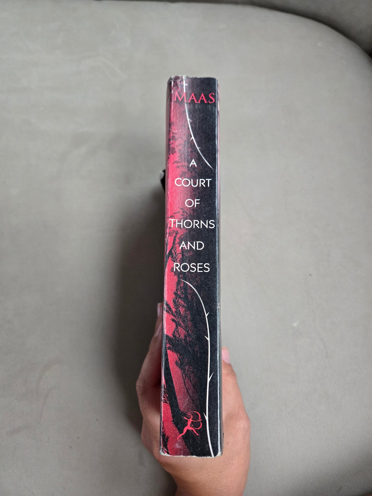 OOP A Court of Thornes and Roses by Sarah J Maas