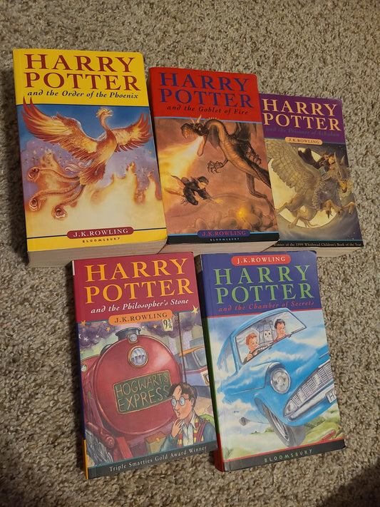 UK Harry Potter Paperbacks plus 2 extras